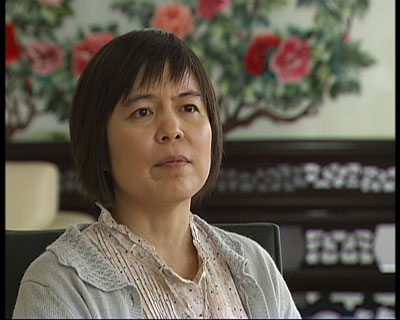 信贷规模与经济总量_2015中国年经济总量(3)